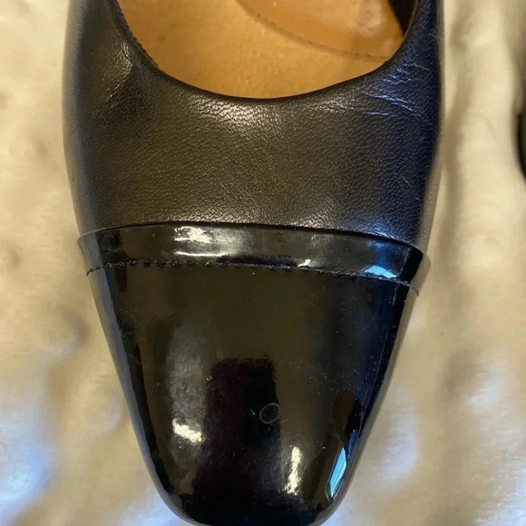 Ros Hommerson Black Leather Patent Toe Pumps - Picture 3 of 12
